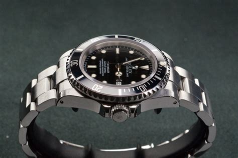 rolex sea dweller 4000 reference.